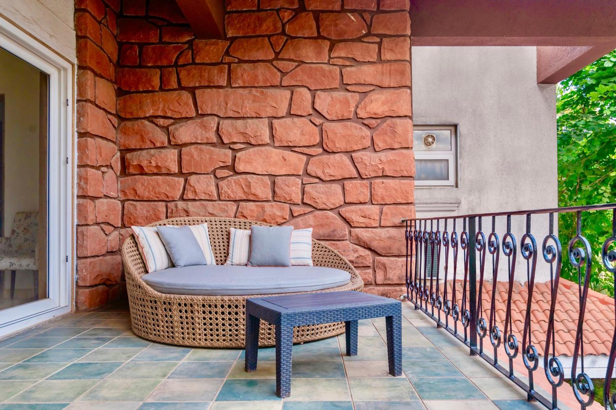 Saffronstays Boulevard Rockhouse - Pool Villa With Amazing Nature Views Lonavala Ngoại thất bức ảnh
